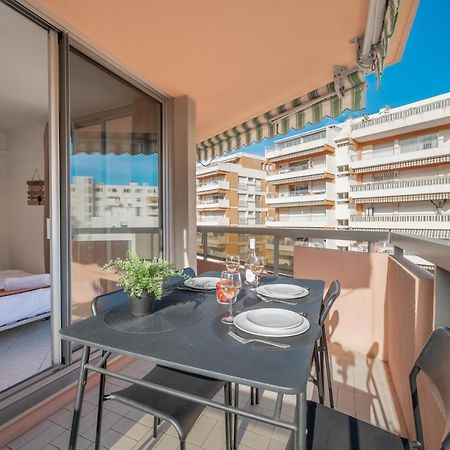 Appartement 4 Pers A 50M De La Plage, Avec Piscine 罗克布吕讷-卡普马丹 外观 照片